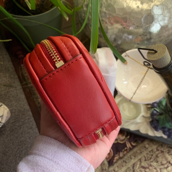 SOLD⛔️Authentic TORY BURCH Quilted Pebbled leather Logo 2zip phone/cards Crosby - Picture 13 of 13